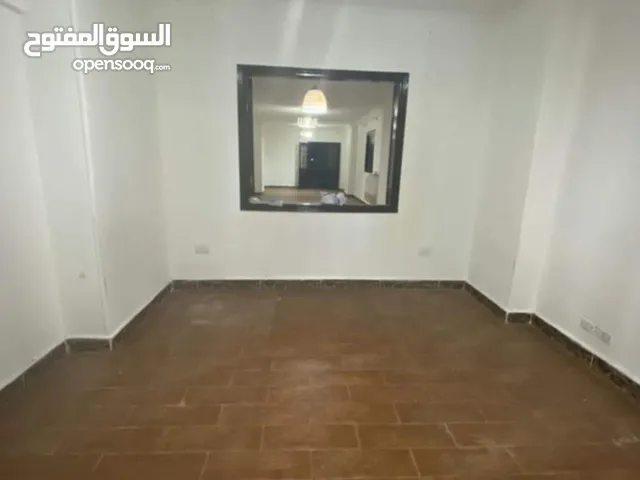 شقة للايجار سكني او اداري بالعجوزة 3 غرفة موقع مميز تصلح جميع الاغراض