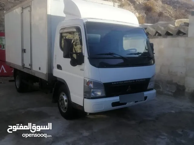 ميتسوبيشي كانتر 4 جيد حافظة شاصي طويل اقساط
