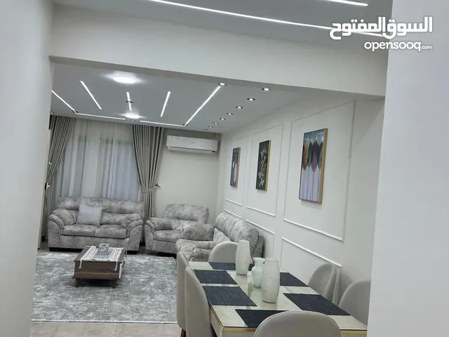 180 m2 3 Bedrooms Apartments for Rent in Giza Mohandessin