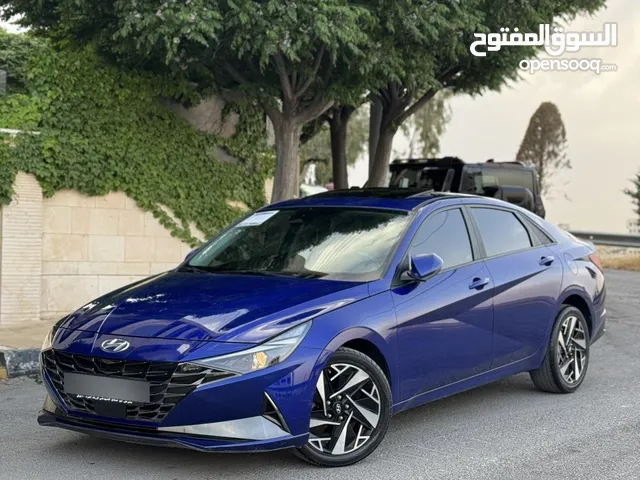 Used Hyundai Avante in Amman