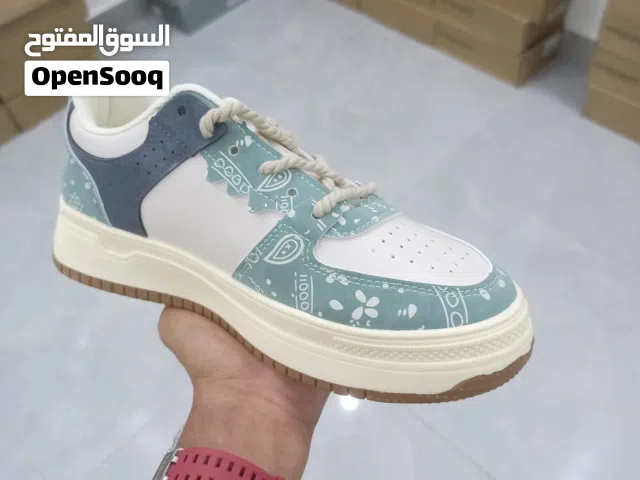 احذيه رياضية