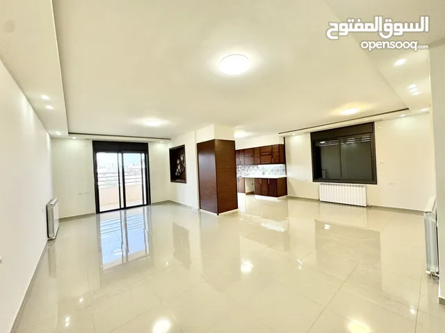 شقة طابقية للبيع في رام الله