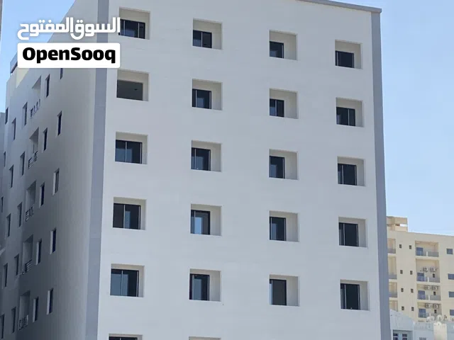 شقق تمليك جديدة للبيع في الحد كل دور شقة