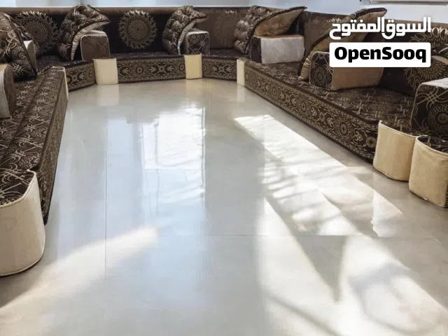 مجلس فخامه  قماش ثقيل درجه اولى دبل  نفس الصوره 100% ضغط درجه اولى  المجلس 10 متر  ارتفاع 18 على 23