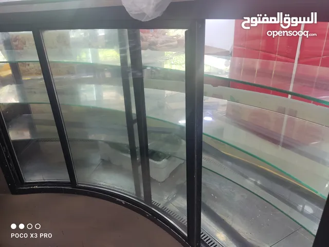 عدة مطعم كامله للبيع استعمال اشي خفيف