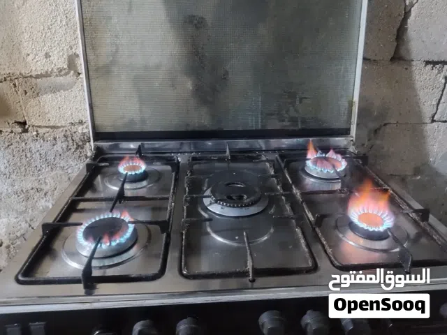 طباخ خمس عيون. ماركت ايطاليا