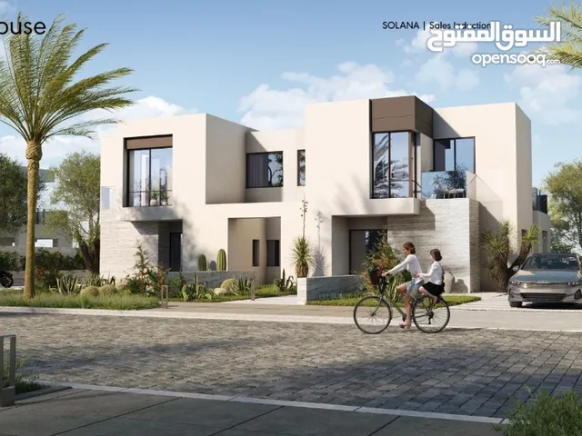 240 m2 4 Bedrooms Villa for Sale in Giza Sheikh Zayed