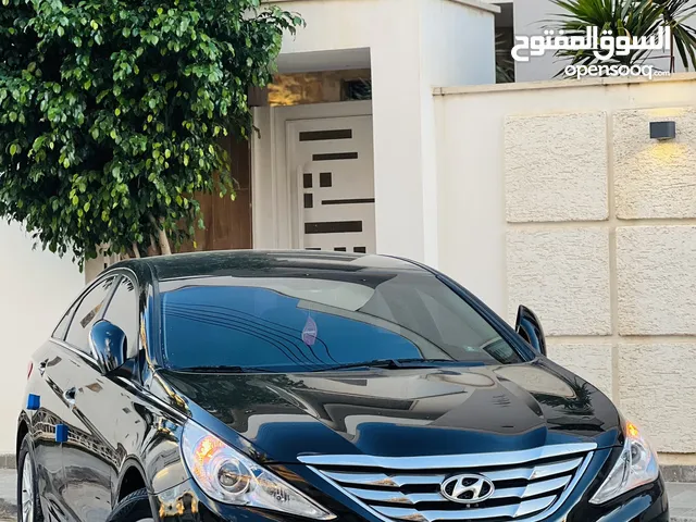 Used Hyundai Sonata in Tripoli