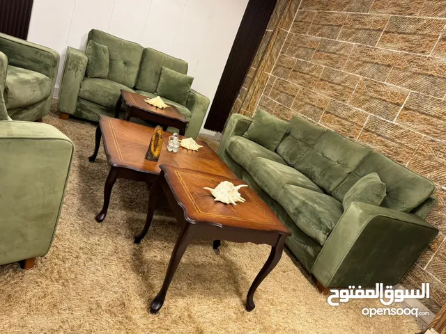 طقم كنب 7 مقاعد خشب سويد(( مع 3 طاولات خشبهم زان ))
