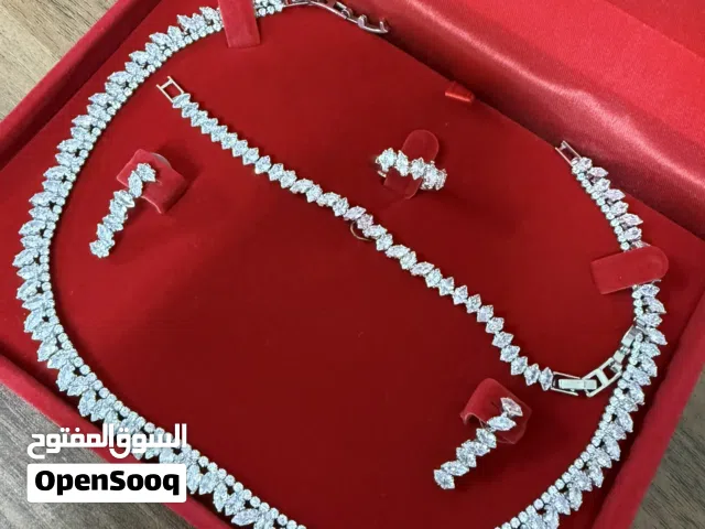 طقم زركون فضي