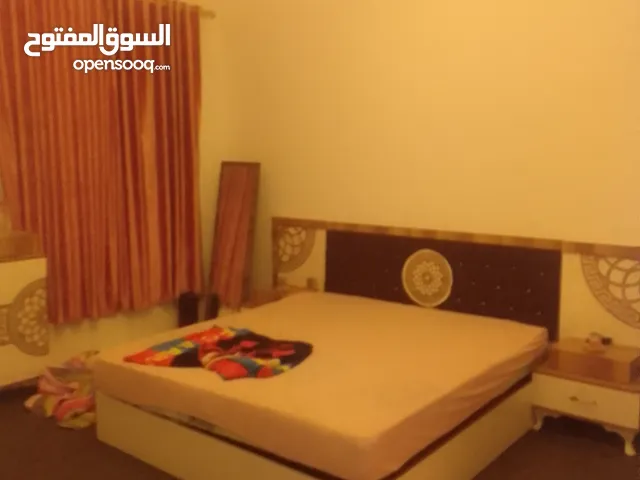 130 m2 3 Bedrooms Townhouse for Sale in Tripoli Ghut Shaal