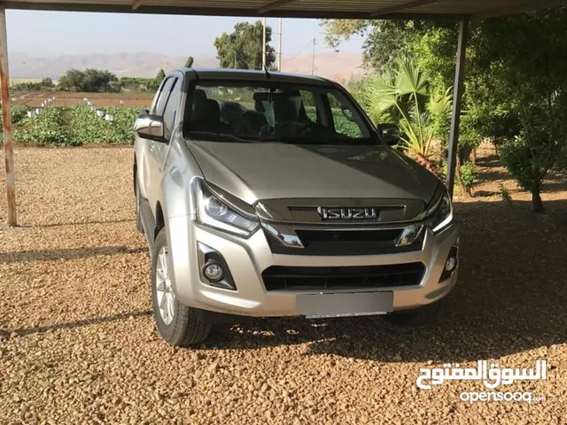 ايسوزو D-max LS 2021 فل الفل توماتيك