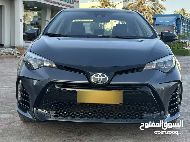 للبيع: تويوتا كورولا SE موديل 2017 - بحالة ممتازة