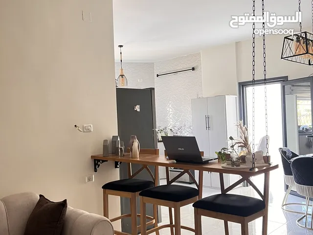 بار خشب تعليق