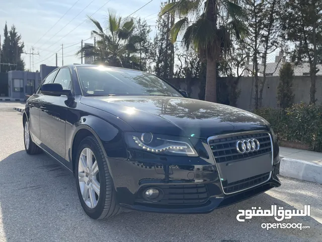 اودي بحالة ممتازه لون اسود صيانة الوكالة A4 سعر منافس بي 11900 دينار موديل 2011