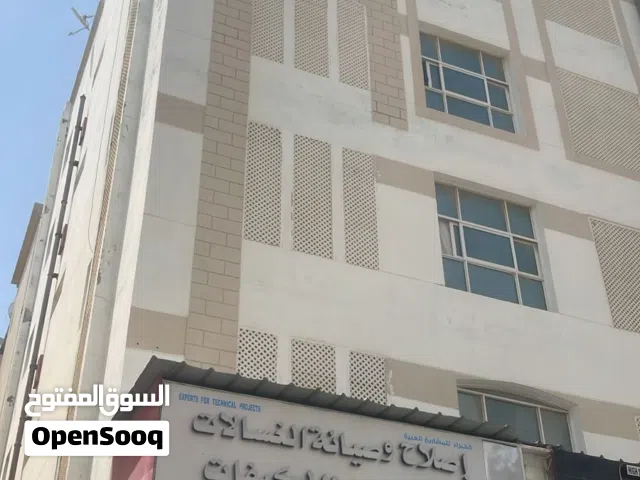 محلات للإيجار بالخوض السادسه بأسعار مناسبه