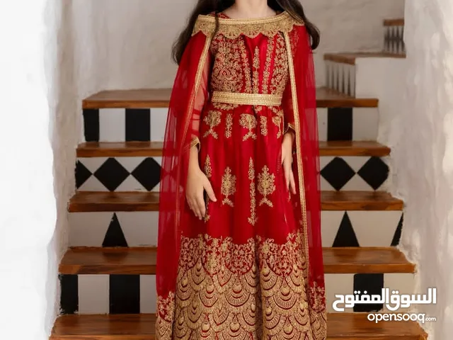 فستان أحمر للمناسبات