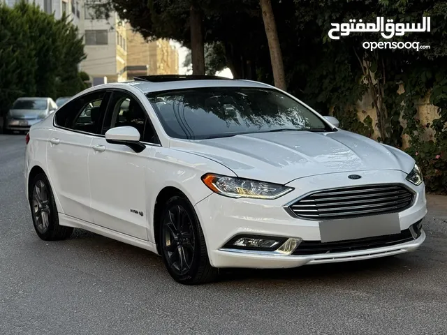 فورد فيوجن موديل 2018 فحص ثلاث جيد ... مضروب الراسيه خلفي.. استخدام شخصي... بحاله الوكاله..