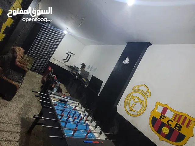 محل نادي بليستيشن بلايستشن للبيع