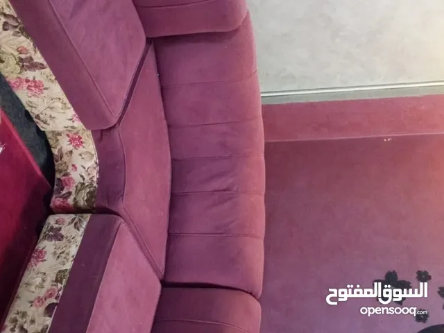 طقم جلوس مستعمل للبيع مطلوب 100دينار في مجال