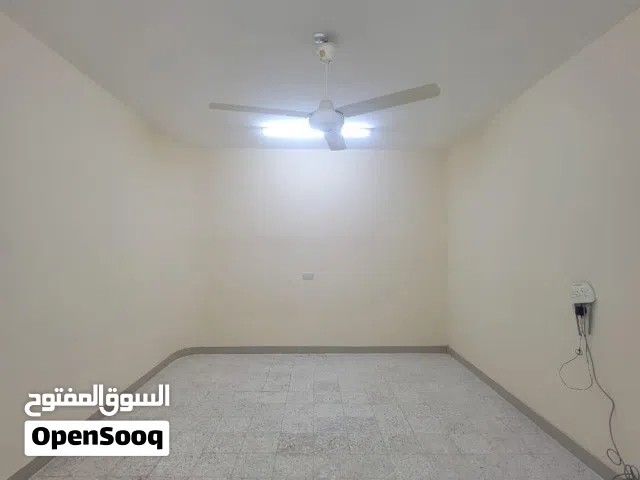 للإيجار استوديو في منطقة الطوية قرب استاد هزاع بن زايد