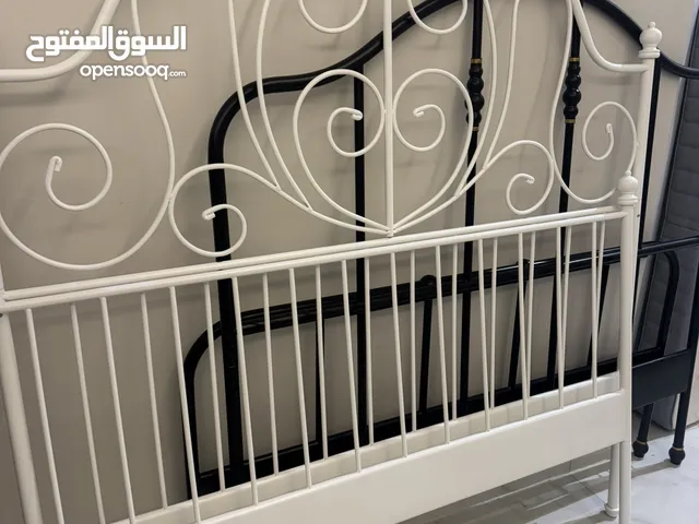 للبيع اثاث ايكيا استعمال خفيف