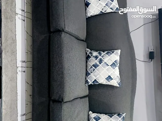 طقم كنب 7 مقاعد بحال الوكالة