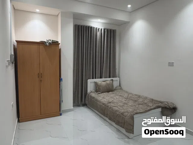 للاجر ب الساعه او اليوم 8ریال شقه  جديدهو نضيفه وجاهزه