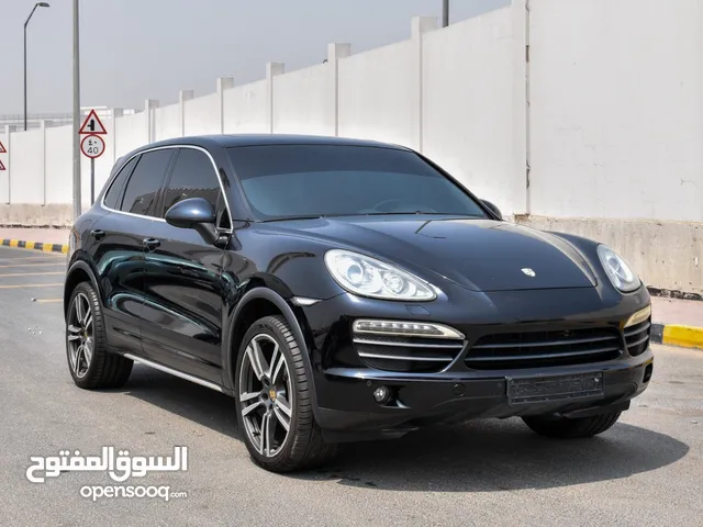 2014 porsche cayenne S full options gcc specs