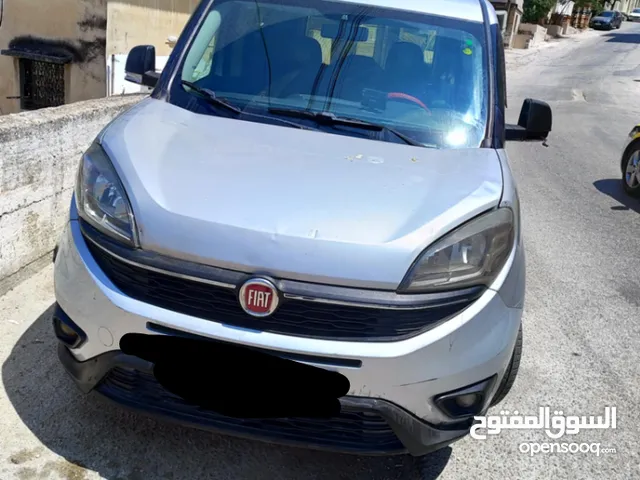 فيات دوبلو موديل 2018 لون سلفر