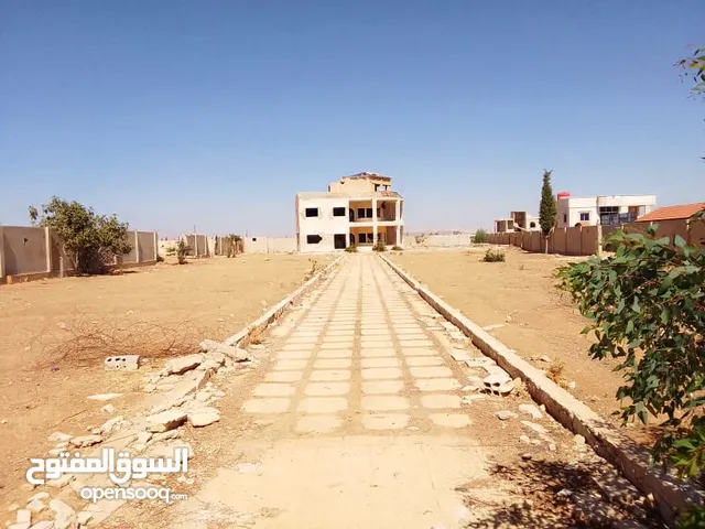 فرصة ذهبية في خان الشيح – مشروع استثماري بمردود مضمون