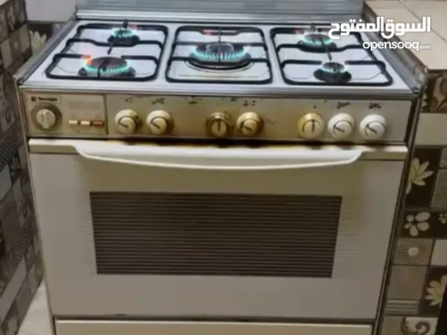 للبيع فرن شغلات شغال مو احسن مايكون