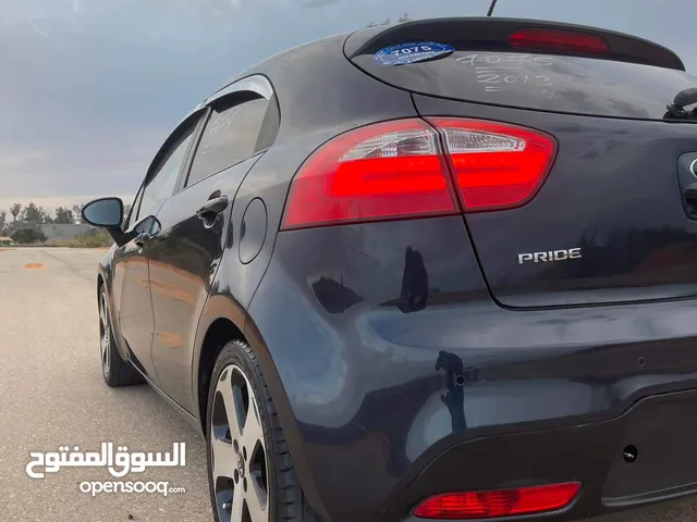 Used Kia Pride in Tripoli