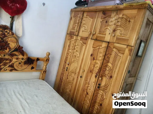 غرفه نوم سويدي مع الفرش