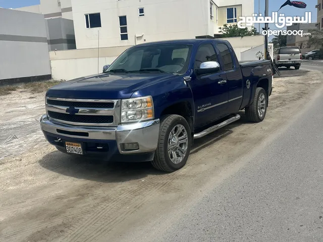 Used Chevrolet Silverado in Northern Governorate