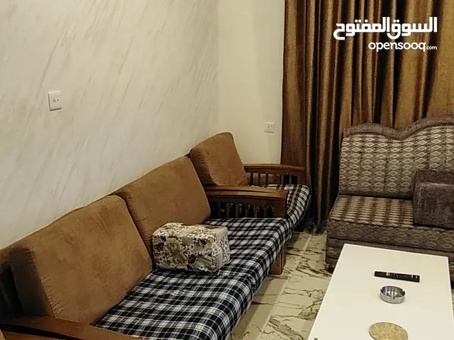 شقه مفروشه