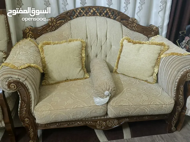 كنب للبيع في الزرقاء