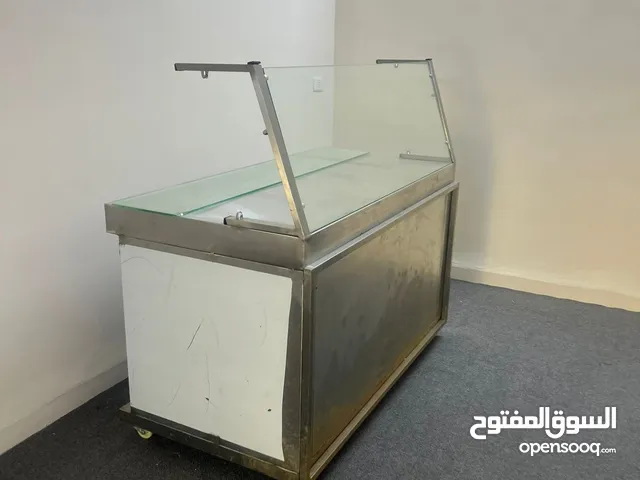 طاوله عرض لم تستخدم جديده وكاااالة