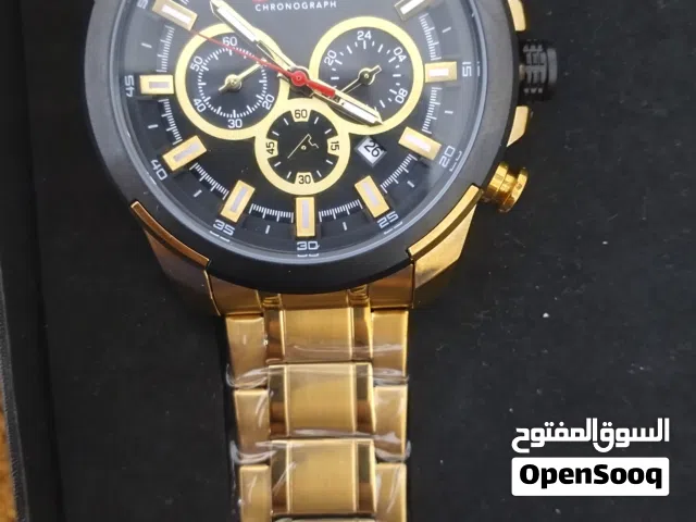 نوع ماركة هذه الساعة هو CURREN (كارين).