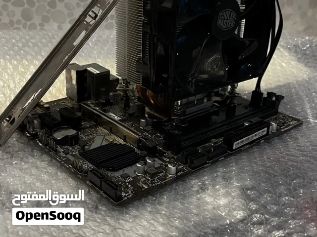 كومبو انتل مستخدم