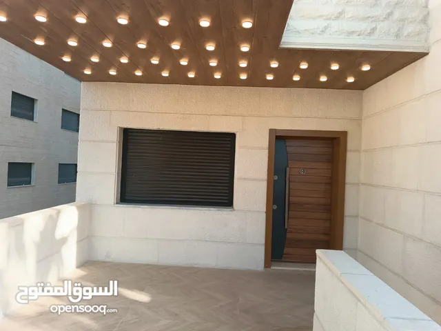 197 m2 3 Bedrooms Apartments for Sale in Amman Jubaiha