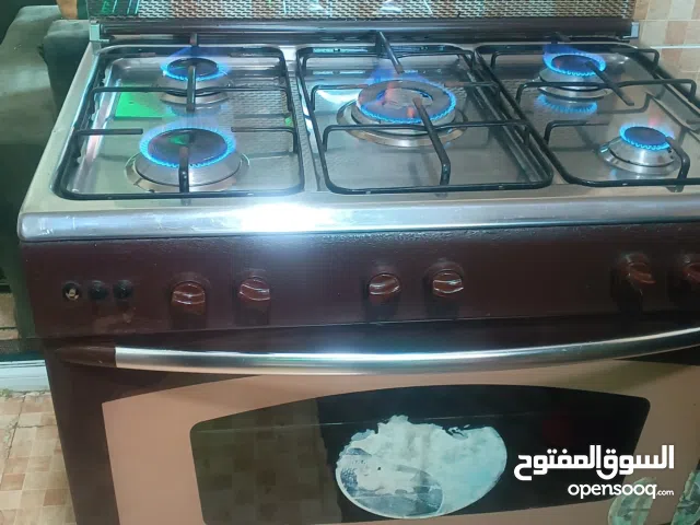 فرن عربي وبتوغاز للبيع