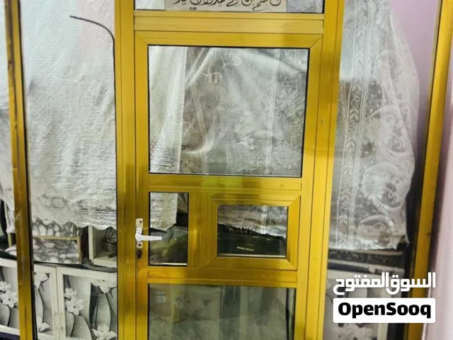 باب اللمنيوم مال أسواق للبيع الطول مترتين و16 والعرض متر و80