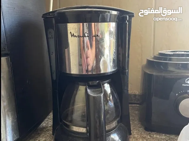 مكينة قهوة للبيع لون اسود