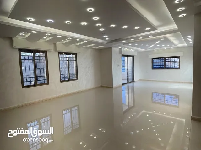 227m2 4 Bedrooms Apartments for Sale in Zarqa Al Zarqa Al Jadeedeh