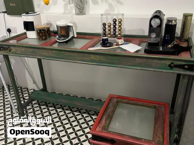 كونسول انتيك نظيف شبه جديد