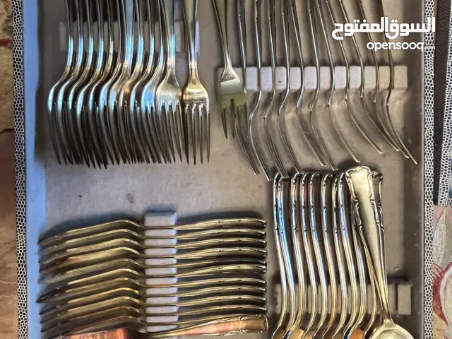 طقم مطلي فضه عيار 100 ماركة JAGGER صناعه المانيا عدد 140 قطعة