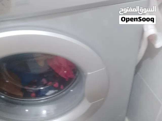 غساله فل اوتوماتيك 7 كيلو بحالة الوكالة