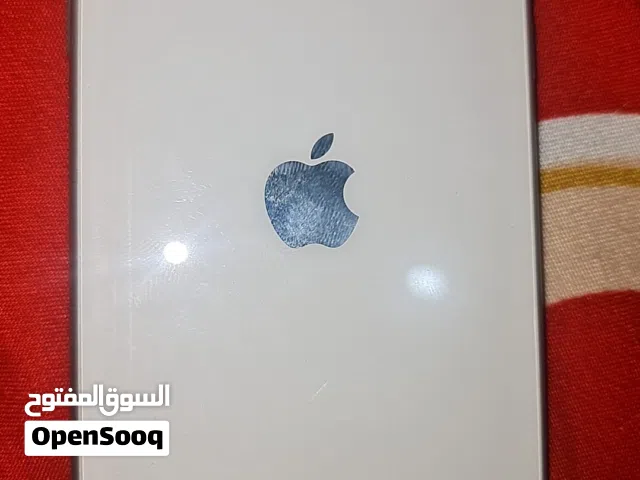 Apple iPhone 11 128 GB in Hawally