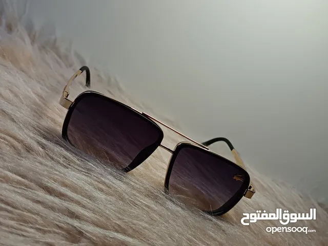 نظارات لاكوست الطرف